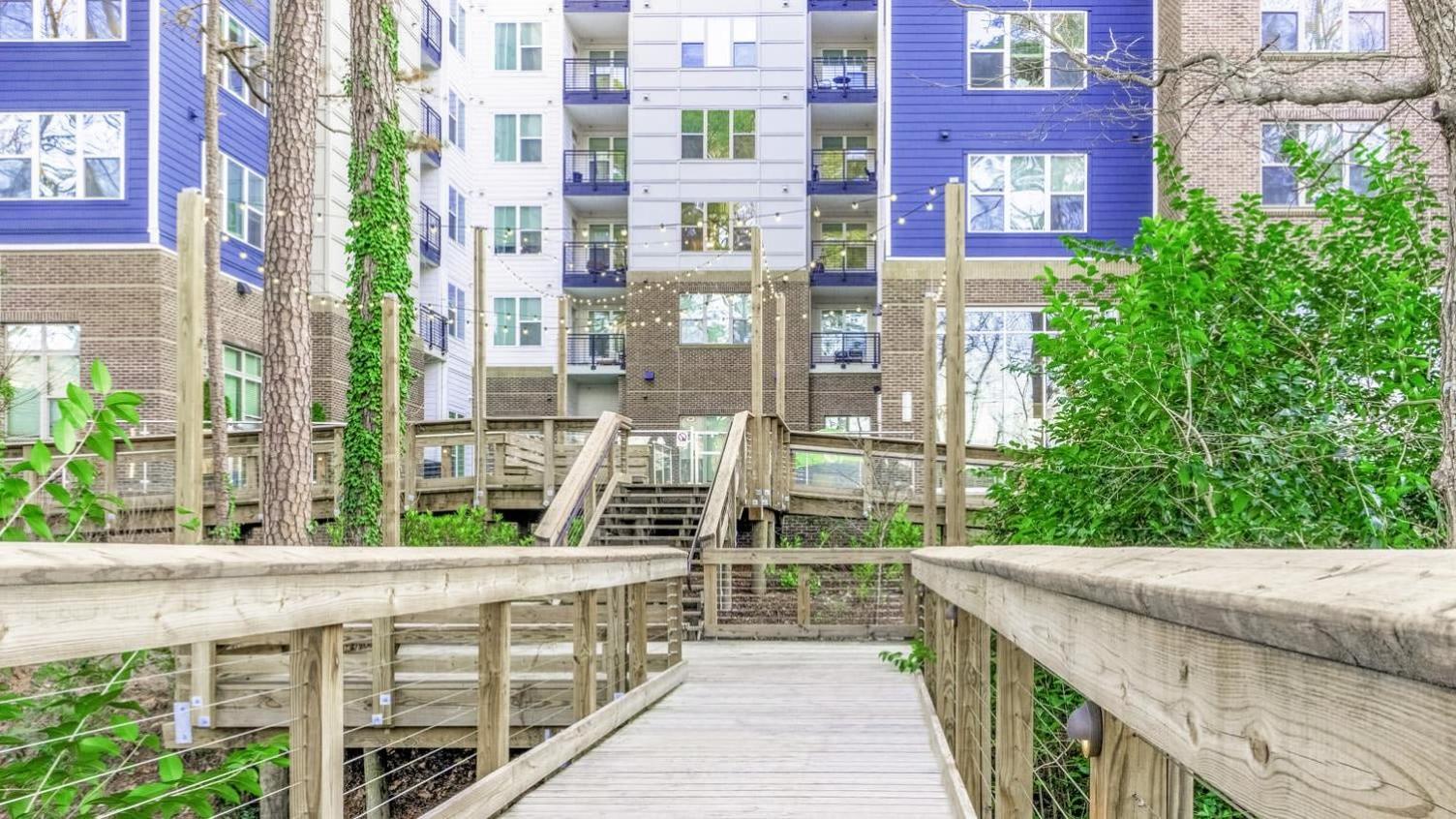 Modish And Spacious Apartments At The Exchange On Erwin In Durham, North Carolina Exterior foto